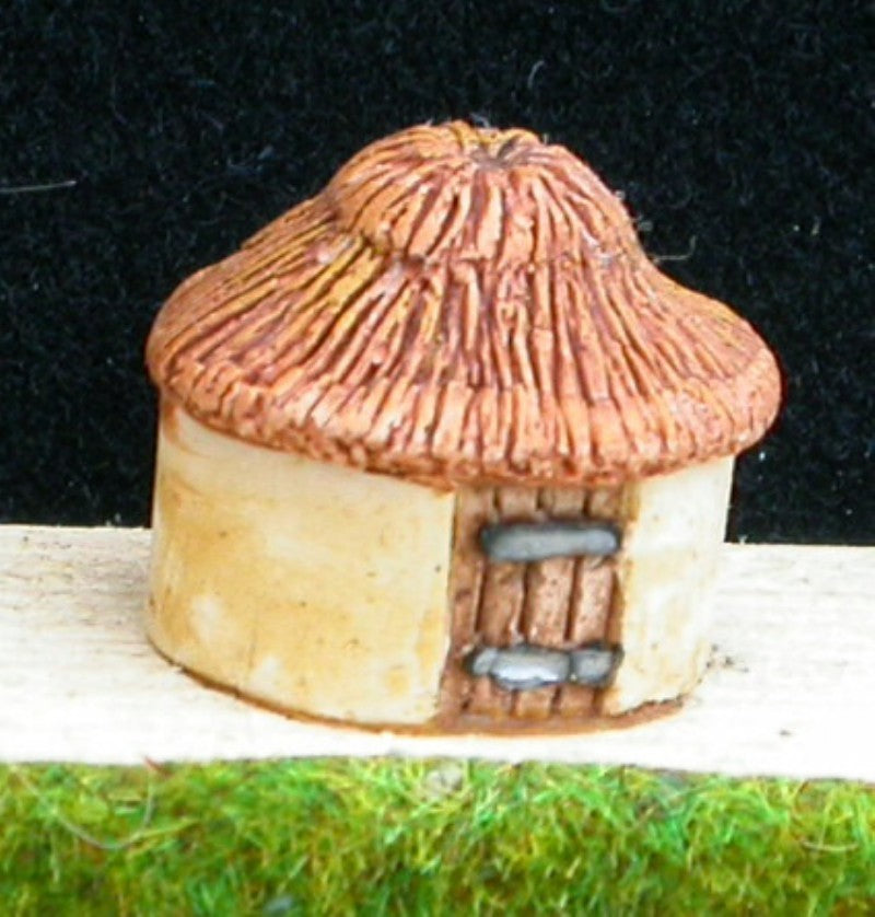H2 Hutte avec toit de chaume