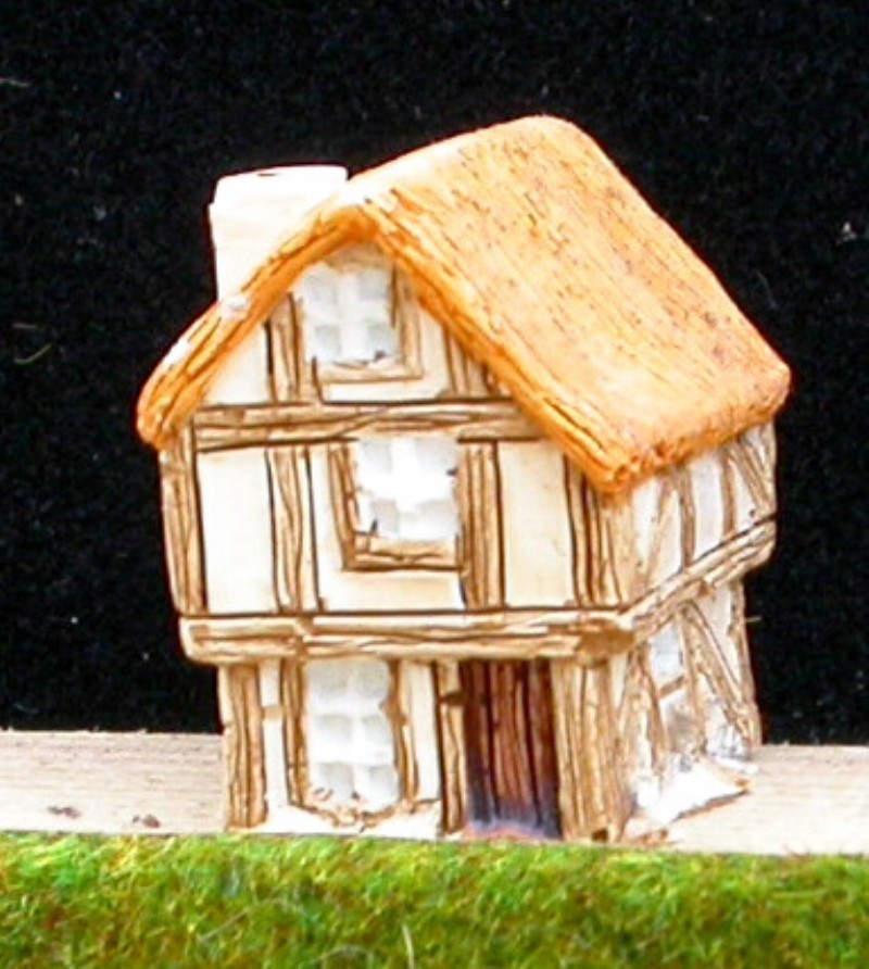 M5 Maison médiévale de 2 étages avec toit de chaume