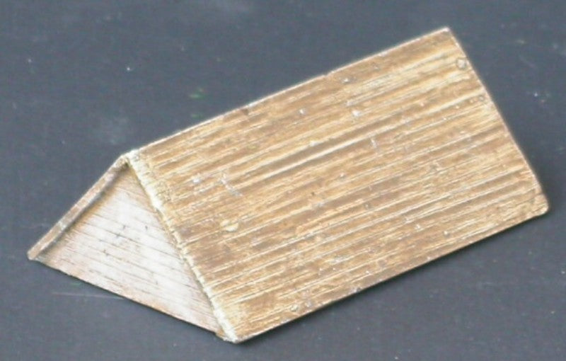 TOI5 Petit toit de planches