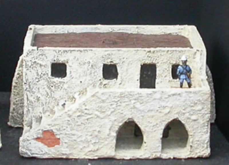 TER2 Maison avec terrasse, escalier et balcon